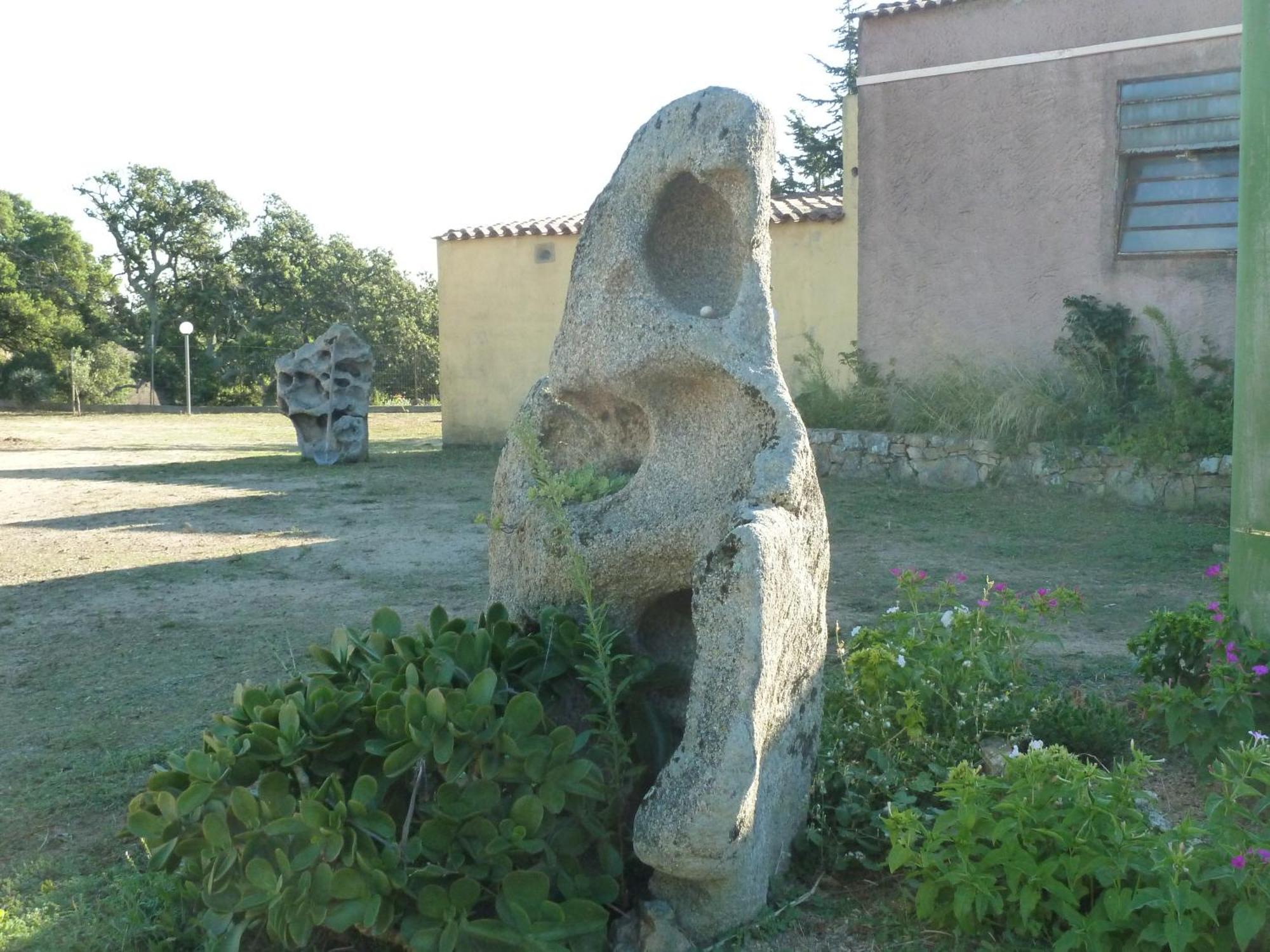 Agriturismo Vaddidulimu Luogosanto Bagian luar foto
