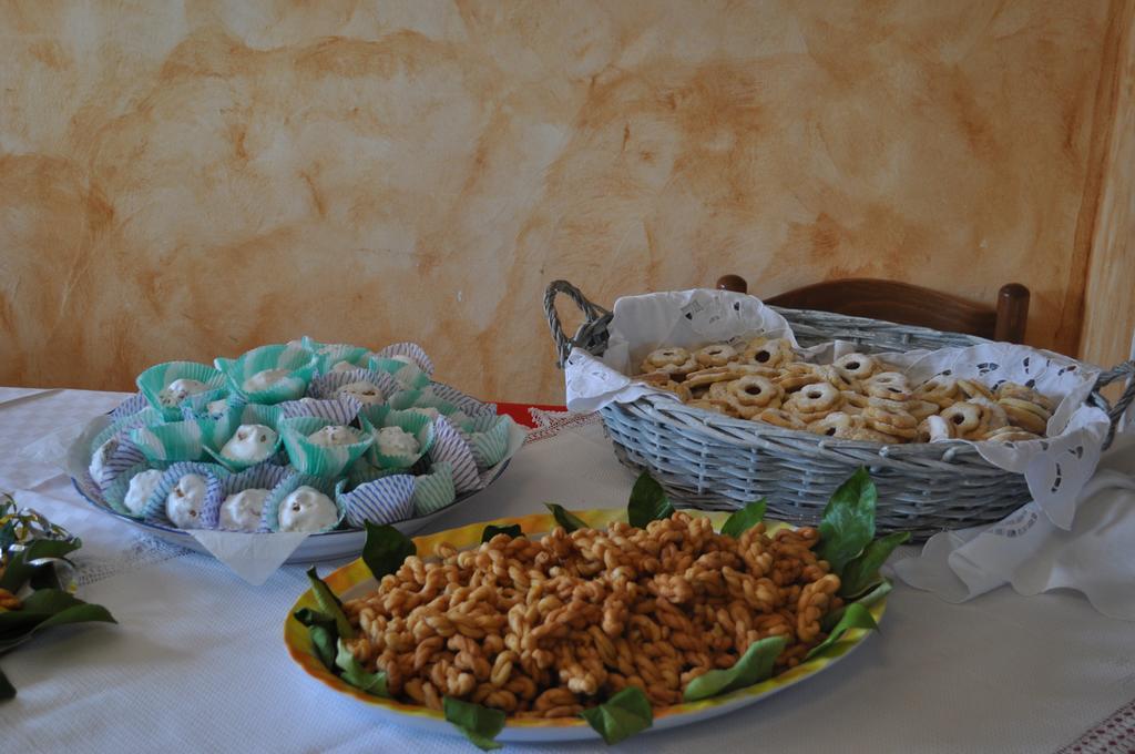 Agriturismo Vaddidulimu Luogosanto Bagian luar foto