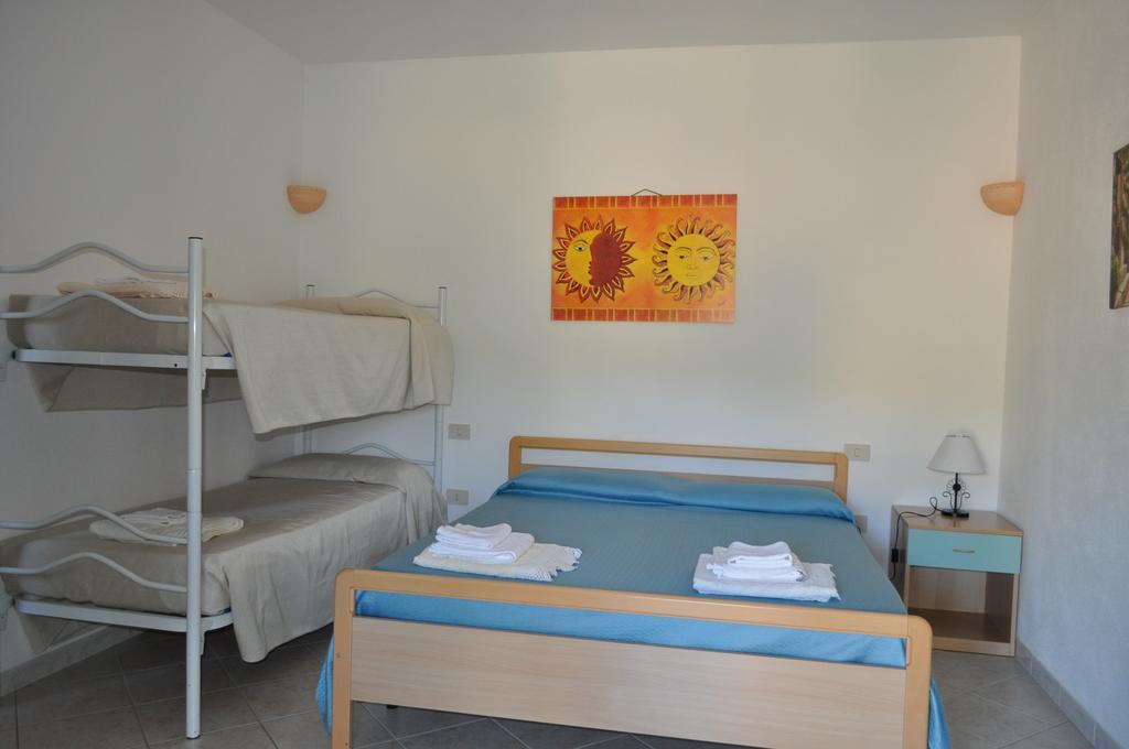 Agriturismo Vaddidulimu Luogosanto Bagian luar foto